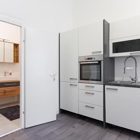 Central, Modern, Big Apartment Wenen Buitenkant foto