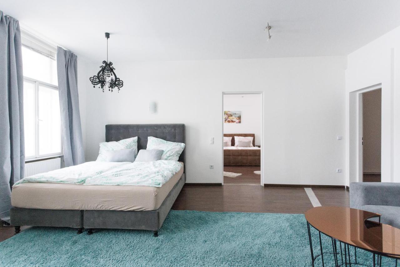Central, Modern, Big Apartment Wenen Buitenkant foto